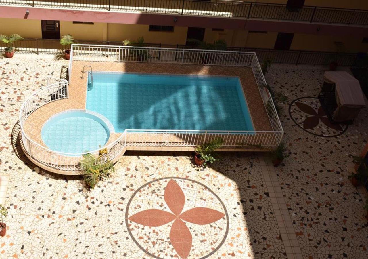 S. Lucie Sapphire Court Apartment Nairobi Bagian luar foto